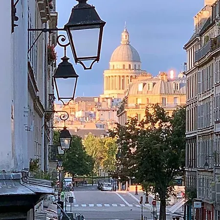 Frühstückspension Rivoli Notre Dame D'hotes Private